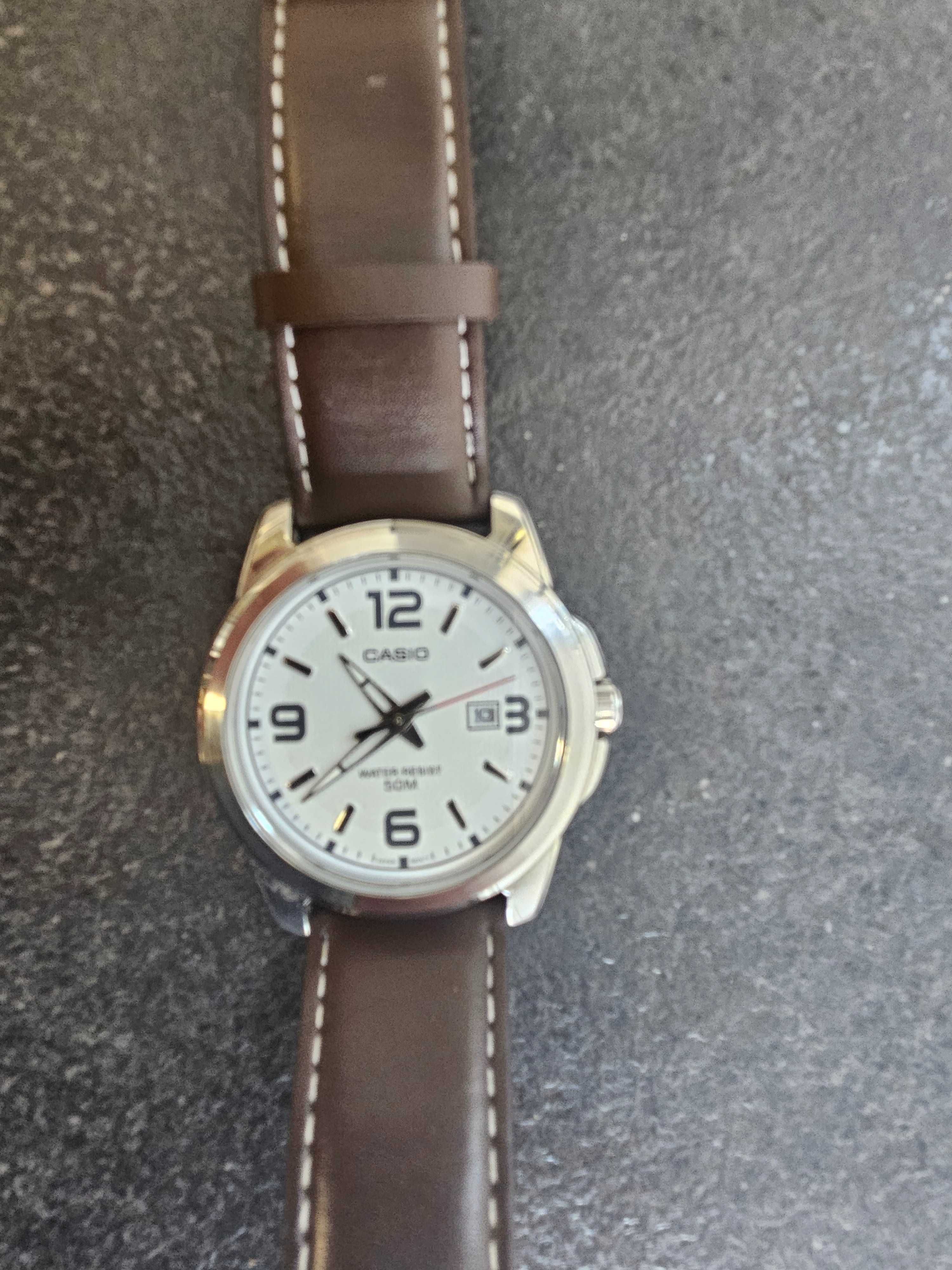 Elegancki i stylowy zegarek CASIO MTP-1314P Gwarancja