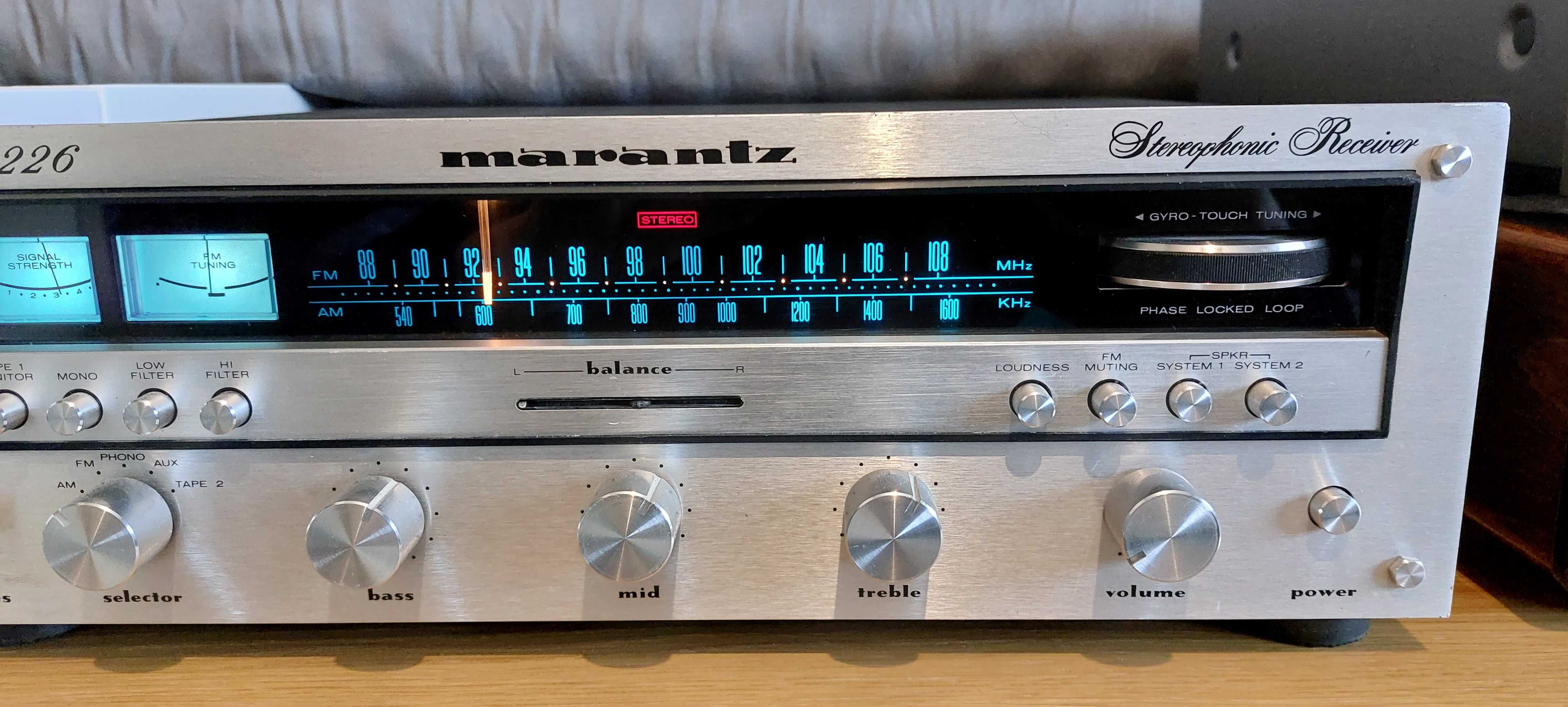 Amplituner Marantz 2226