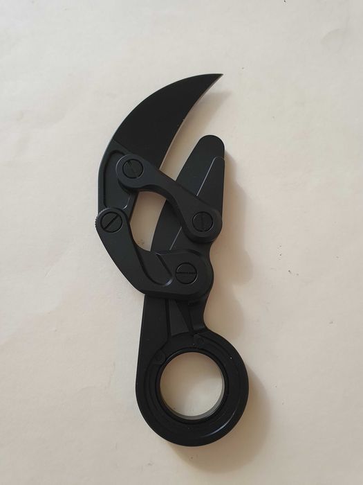 Нож керамбит CRKT Provoke Kinematic Morphing Karambit 4040 M390, титан