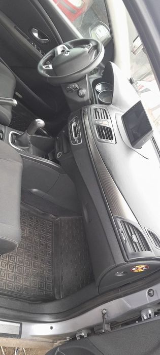 Рено меган 3 газ/бензин