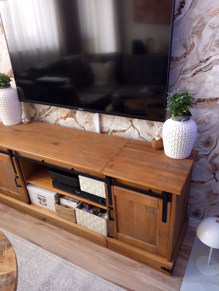 Szafka RTV drewno