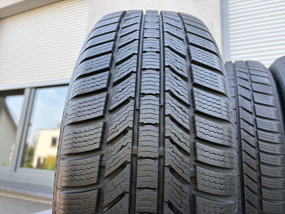 4szt zimowe 215/55R17 Continental 8mm 2023r świetny stan! Z561 Gwar