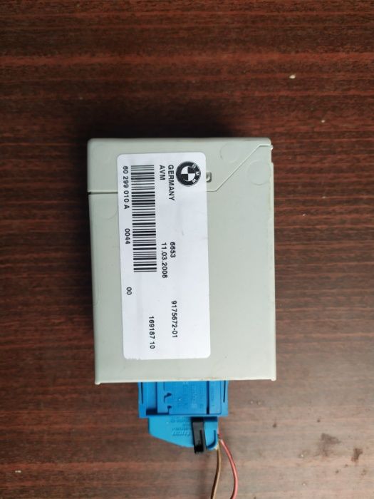 Коммутатор видеосигналов 66539175672 BMW