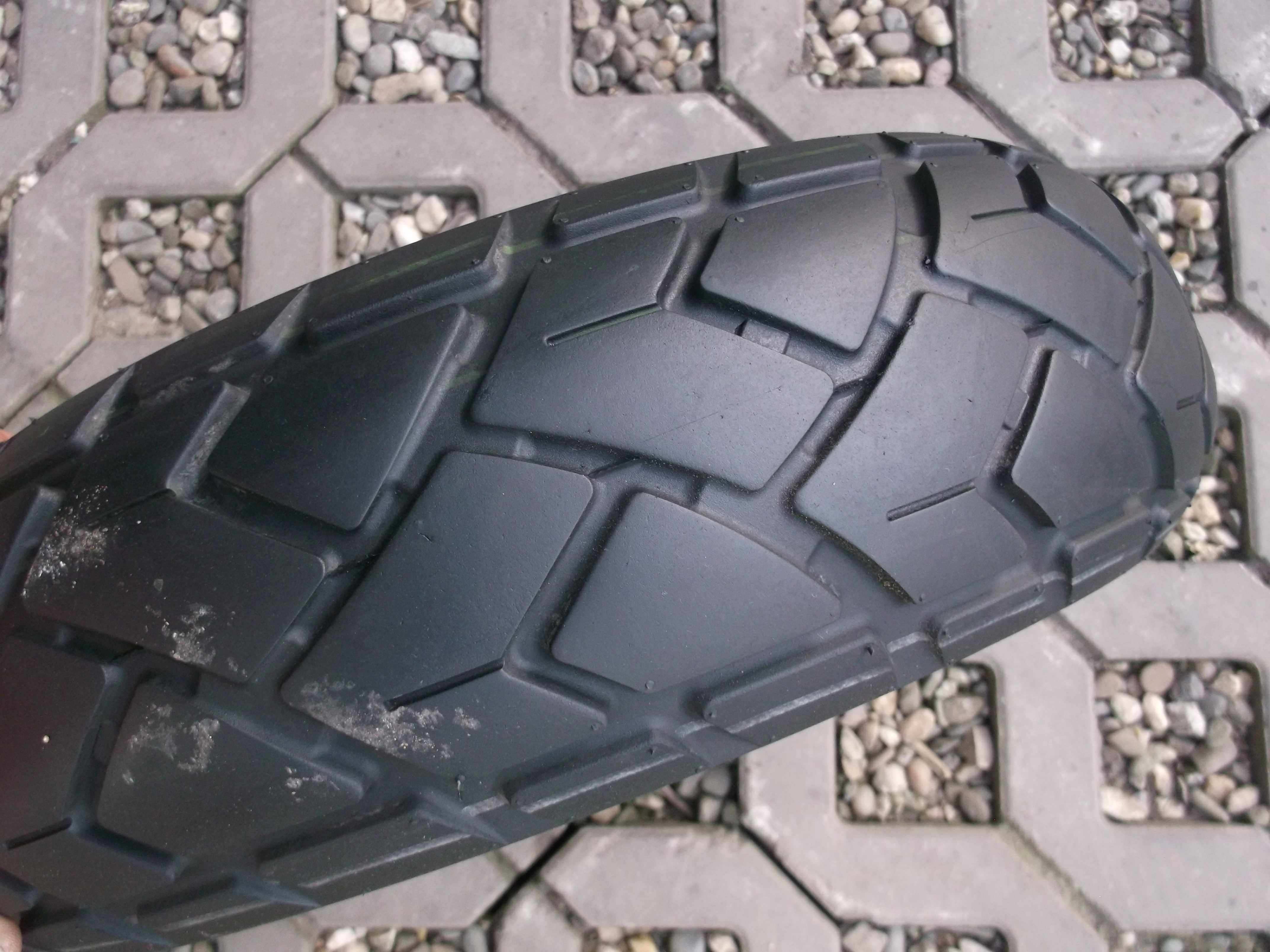 opona 130/70-12 CST dot0218 Biały Pasek skuter classic vespa