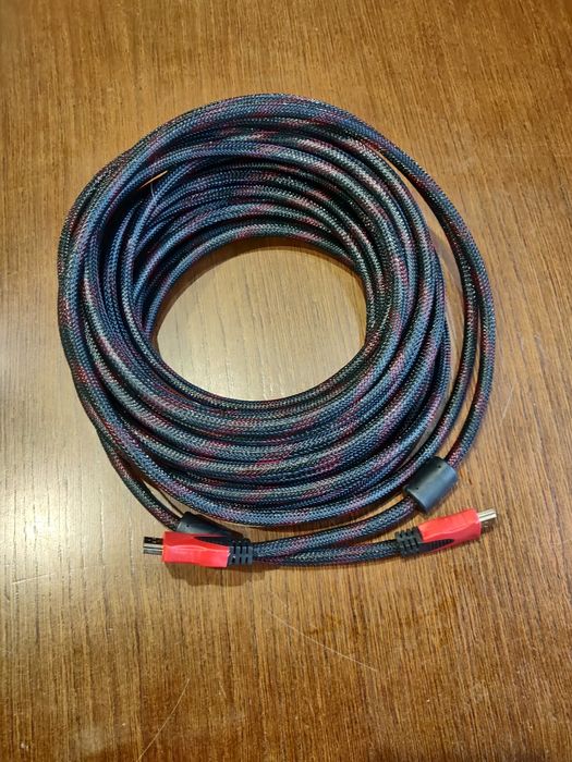 HDMI кабель для підключення пристроїв