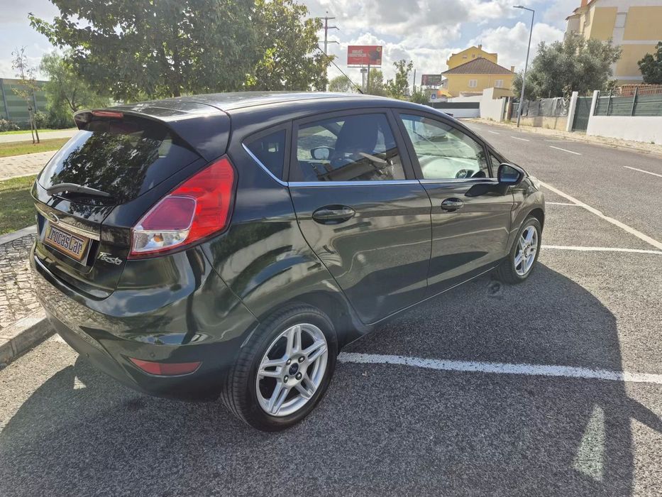 Ford Fiesta 1.0 T EcoBoost Titanium