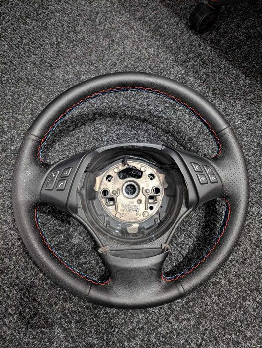 volante bmw e91 2006