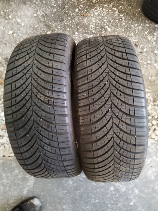 Dwie opony zimowe Goodyear 225/55/r17