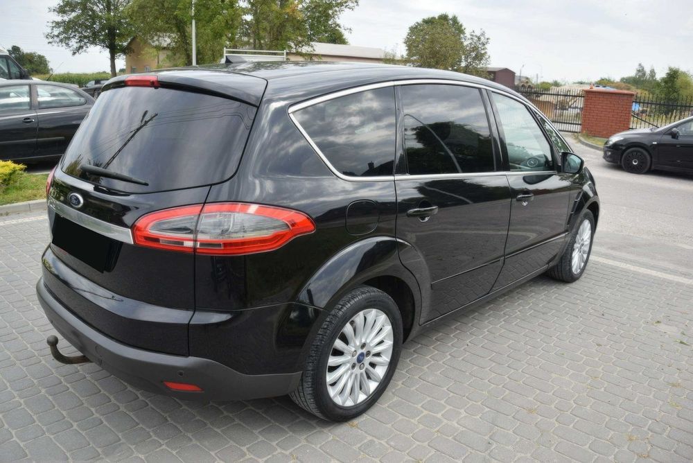 Ford S-Max      2015