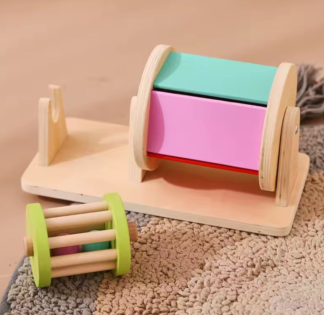 Brinquedo sensorial Montessori de madeira