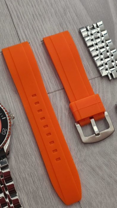 Relógio Pulso Quartz Laranja com 2 pulseiras