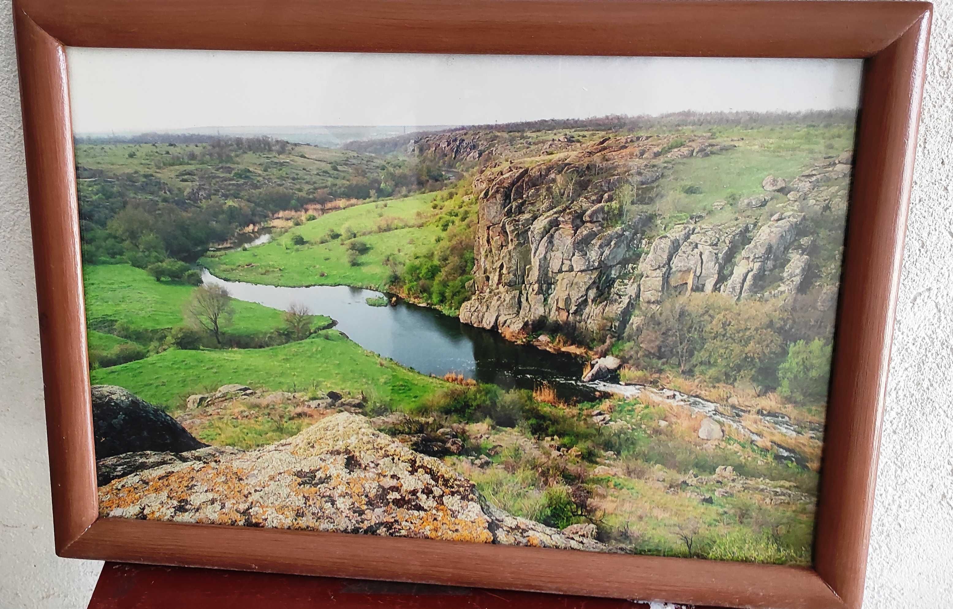 Продам рамочки під картини.