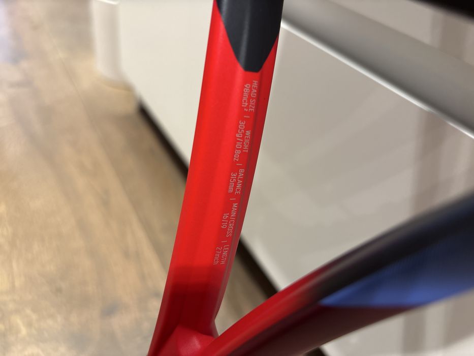 Rakieta tenisowa Yonex Vcore 98