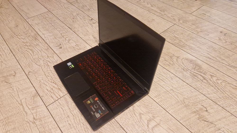 MSI GF65 Thin 9SD i5-9300H 16GB RAM 512GB M2 GTX1660Ti