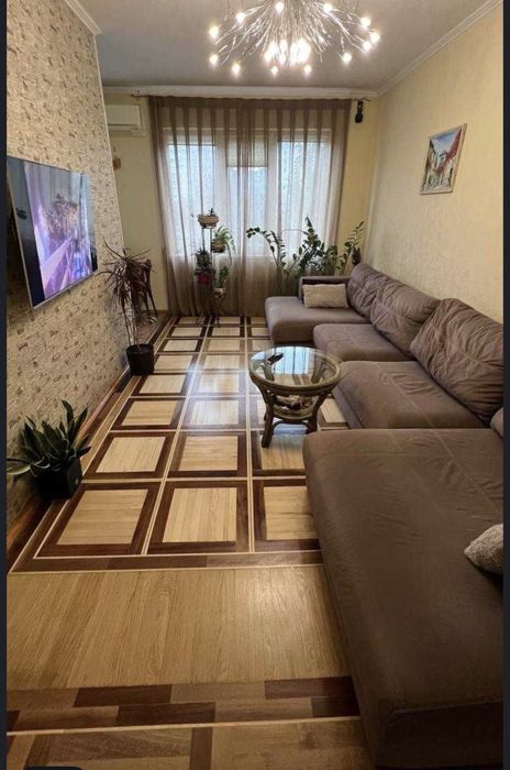 Продам 3х.кв. 5/9 на Алексеевке , ост. Солнечная