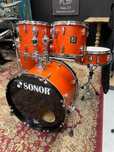 Bateriar Sonor 2001 em estado impecável