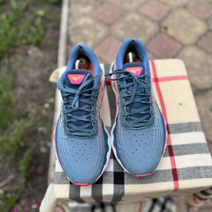 Кроссовки для бега Mizuno Wave Horizon 06, 42-42,5 размер, Оригинал