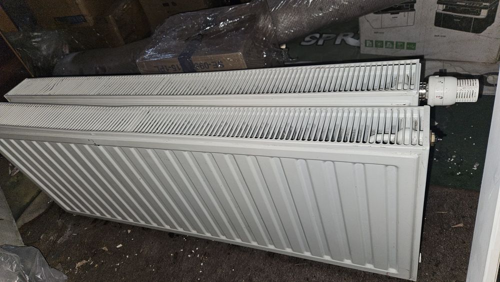 Grzejnii panelowy, dwupłytowy, biały