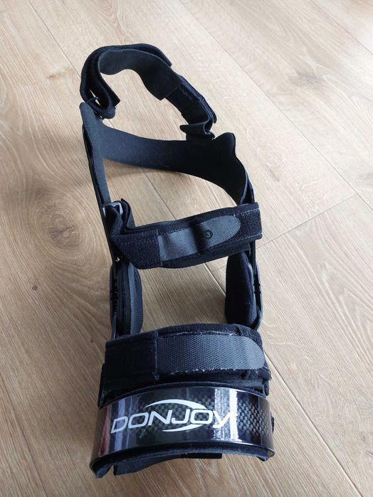 Orteza na kolano Donjoy stan bardzo dobry