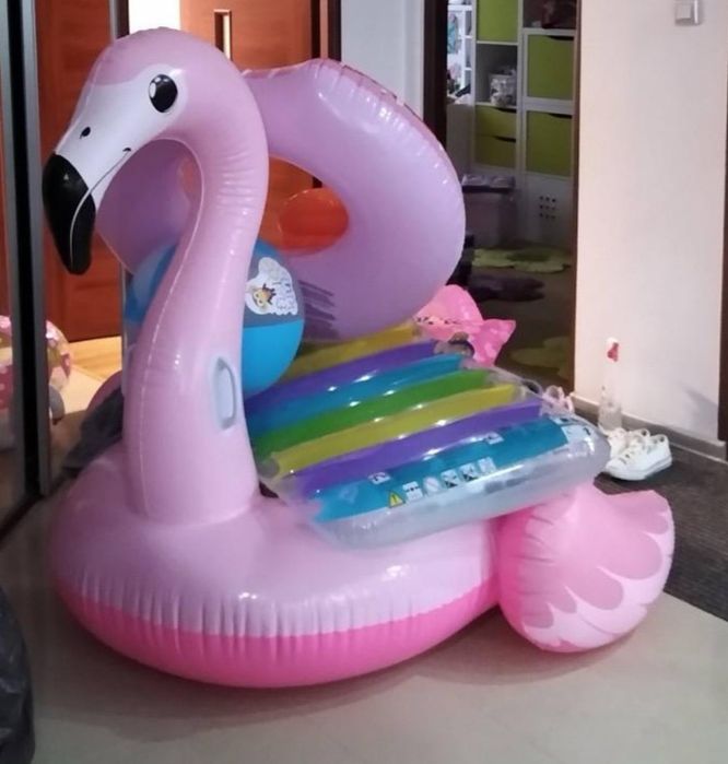 Bardzo duży flaming różowy