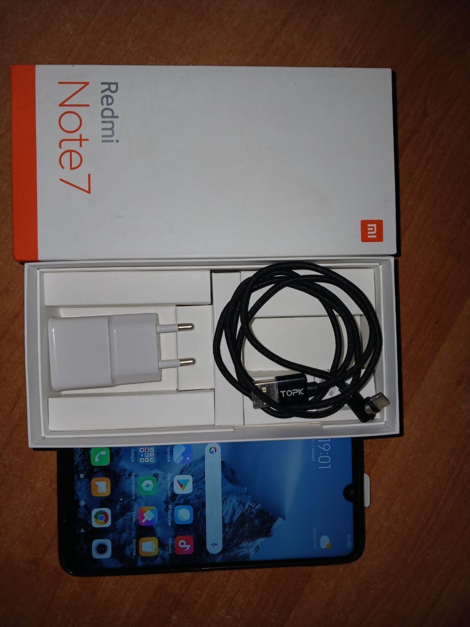 Мобільний телефон Xiaomi Redmi Note 7 4/64GB Dark