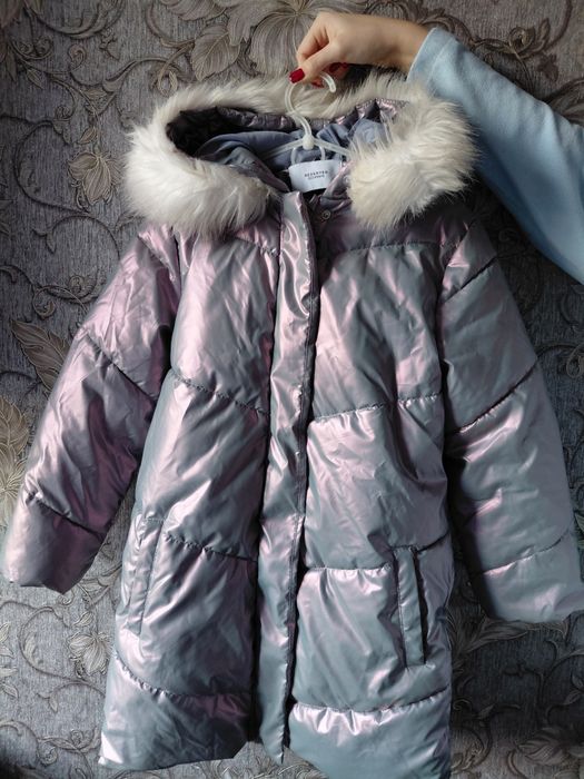 Пальто для дівчинки 128 розмір