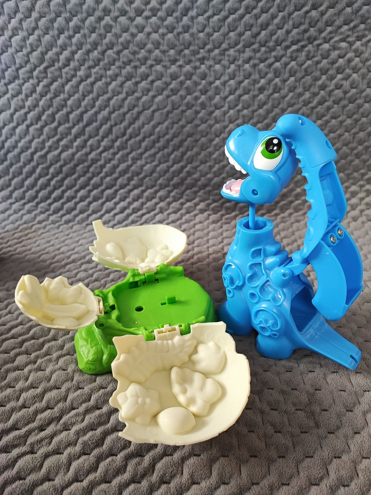 Wykluwający się dinozaur Hasbro Play-Doh