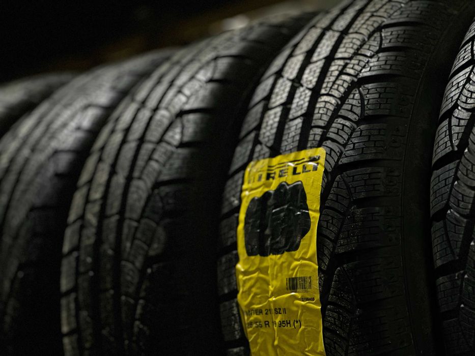 Нові. Зима 225/55R16 (95Н) Pirelli Winter Sottozero 210 Serie 2