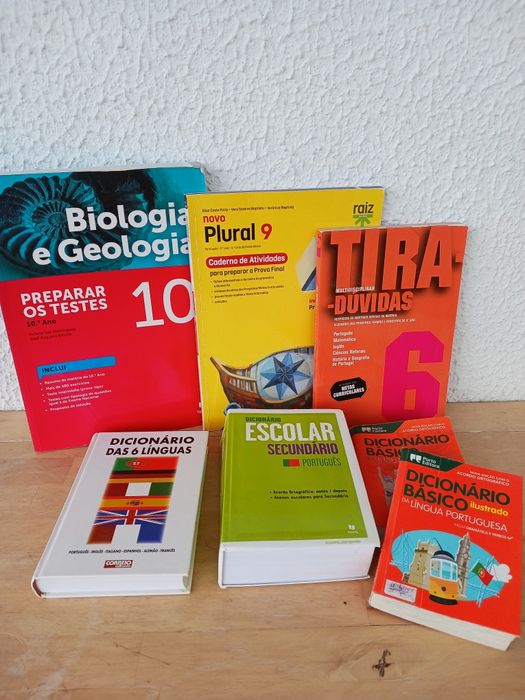 7 exemplares escolares