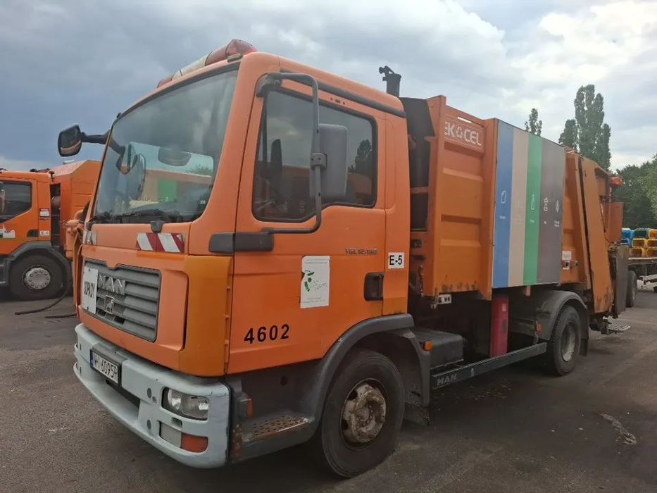 MAN TGL 12.180  Samochód MAN do odbioru odpadów komunalnych