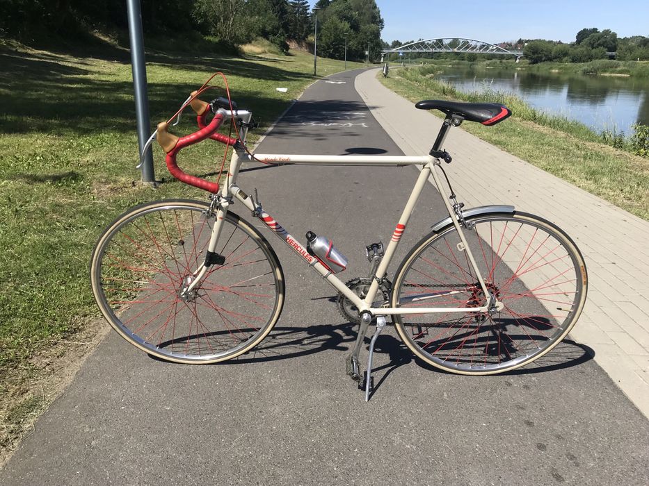 Świetna Kolarzówka hercules retro