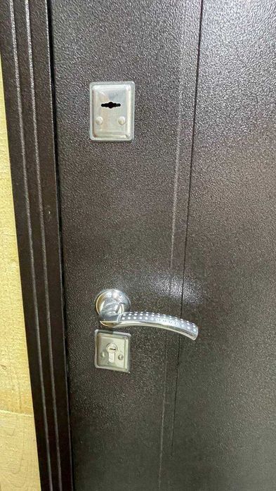 Двері зі знижкою Метал - Метал вулиця : в наявності