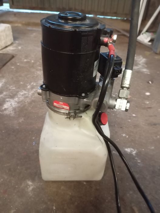 Pompa hydrauliczna 12/24v