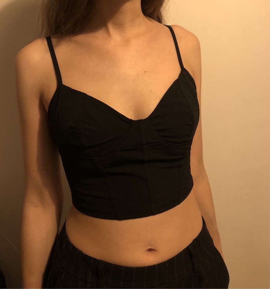 Top / gorset czarny xs bershka nowy z metką