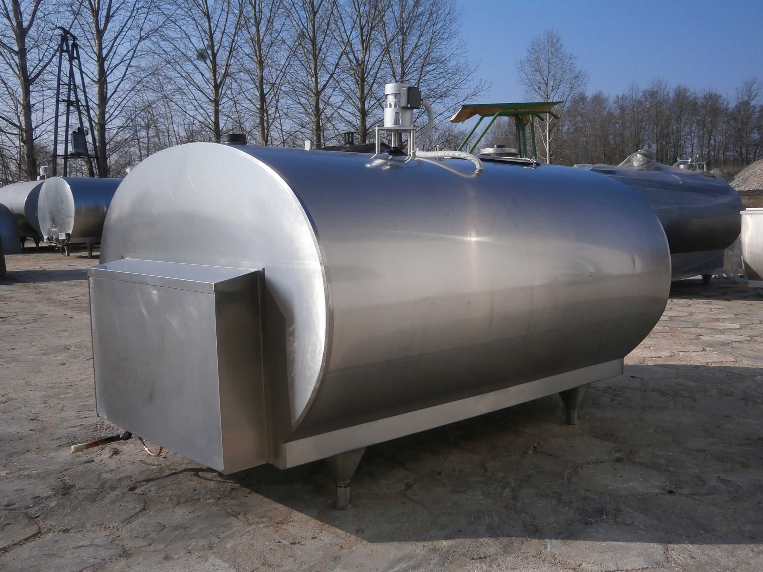 Schładzalnik zbiornik chłodnia do mleka Mueller, 2200 L nowy osprzęt