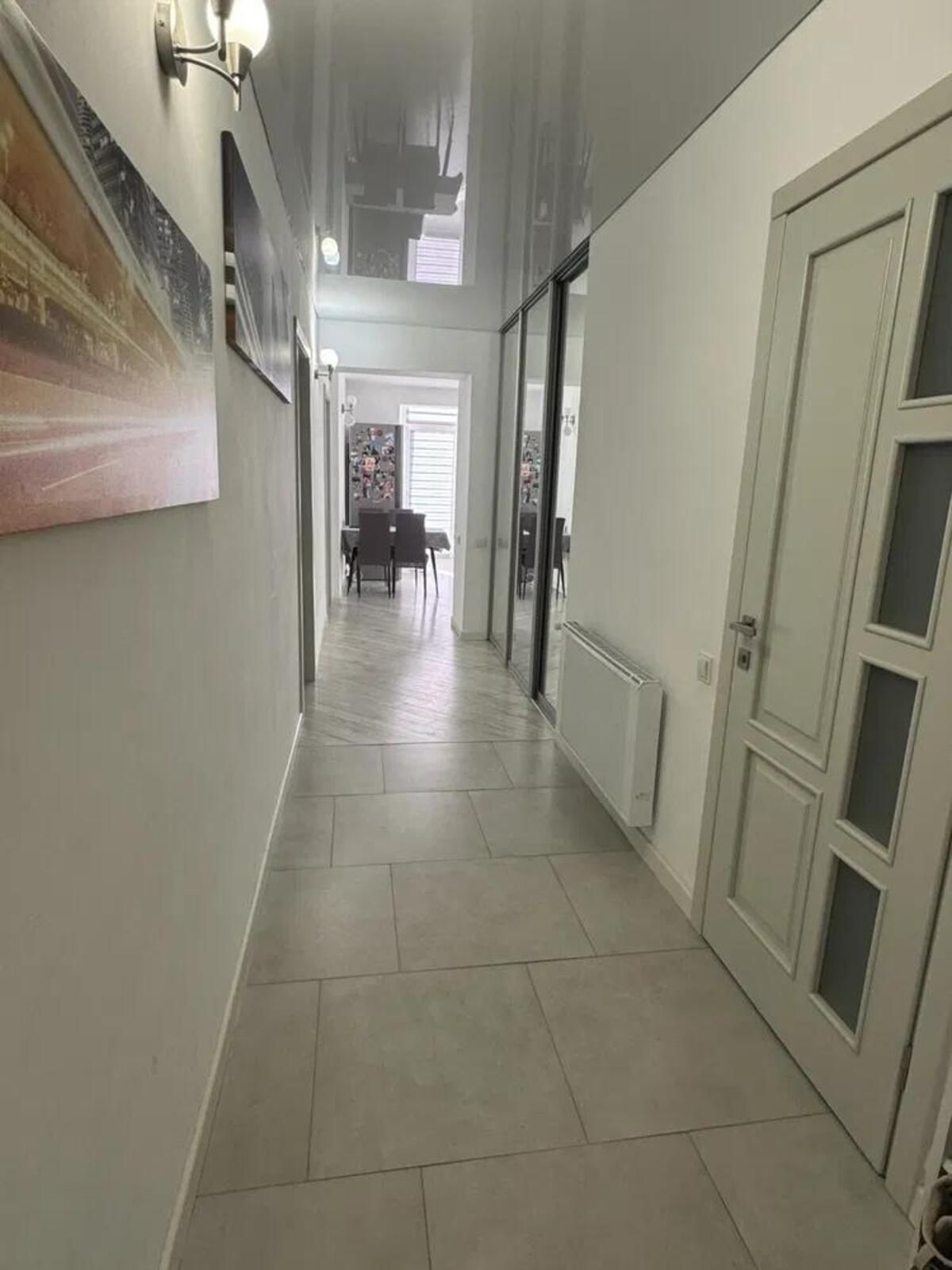 Продаж квартири 70м2 в Брюховичах