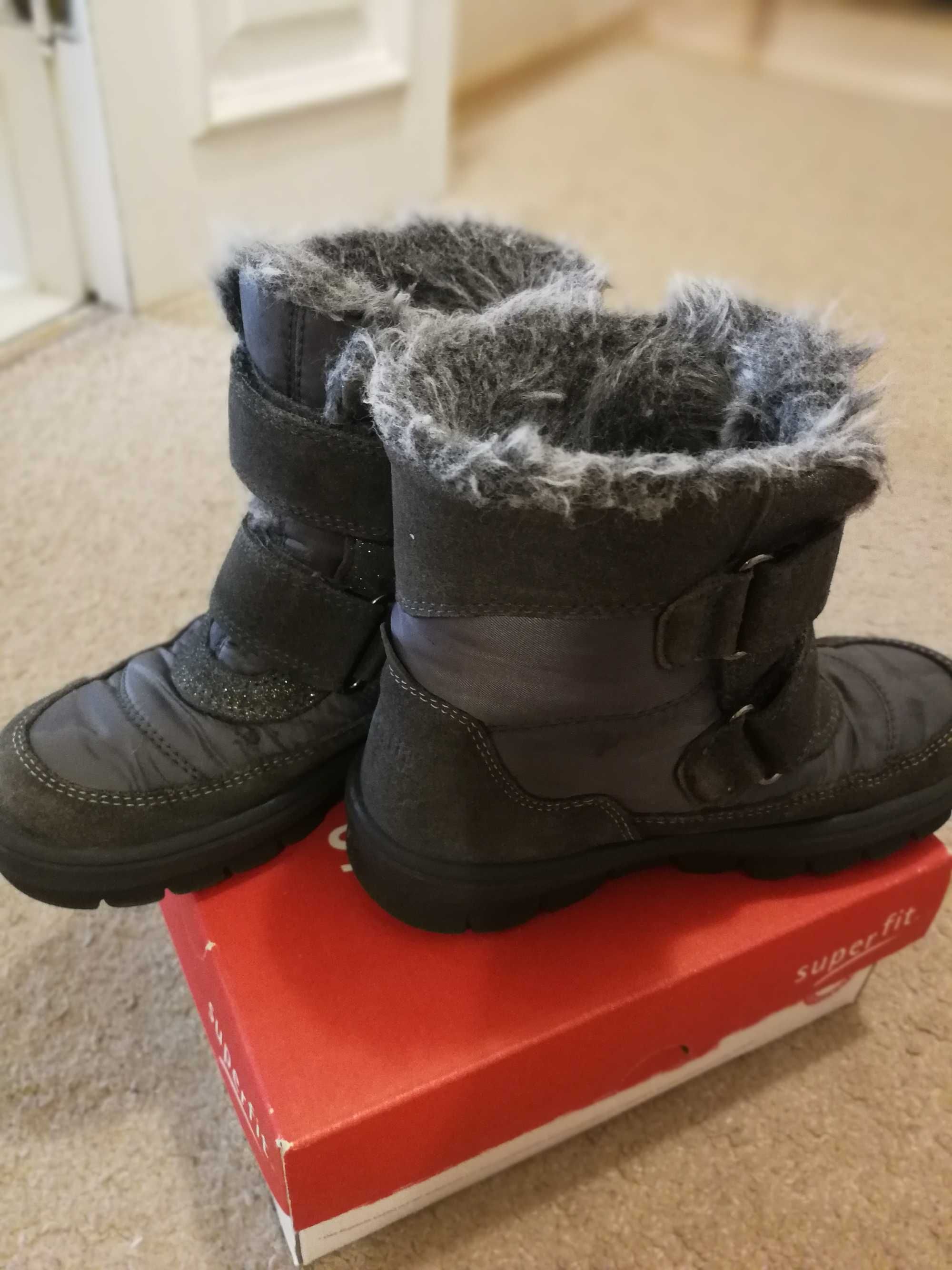 Зимние ботинки, сапоги Superfit, 28 размер, в очень хорошем состоянии