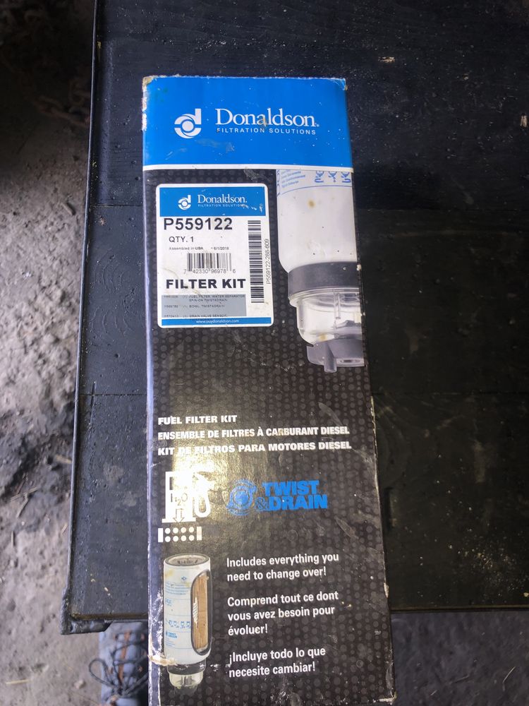 Продам фільтер паливний Donaldson P551026