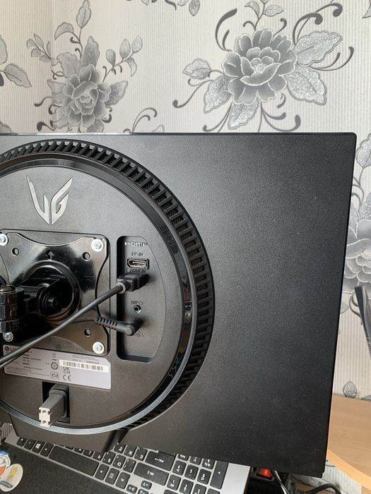 Ігровий монітор, LG Ultragear 24GN60R-B, 24 дюйма, +Кронштейн.