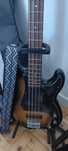 Baixo Fender Squier (acompanha bag Fender!)