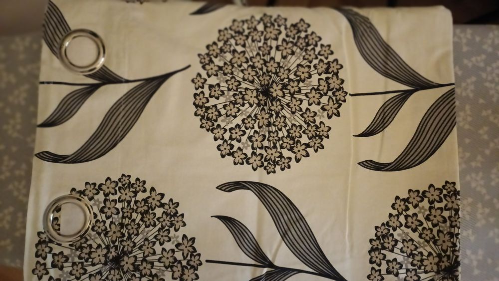 Przecena.Piękne zasłony zaciemniajace