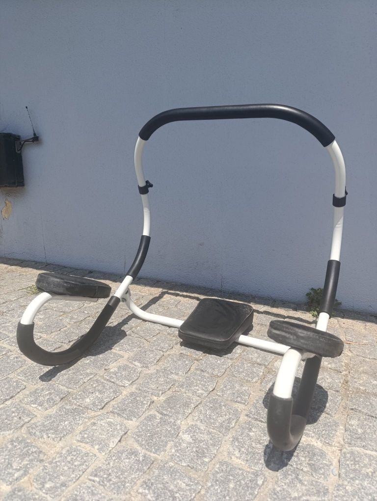 Aparelho para exercício de abdominais