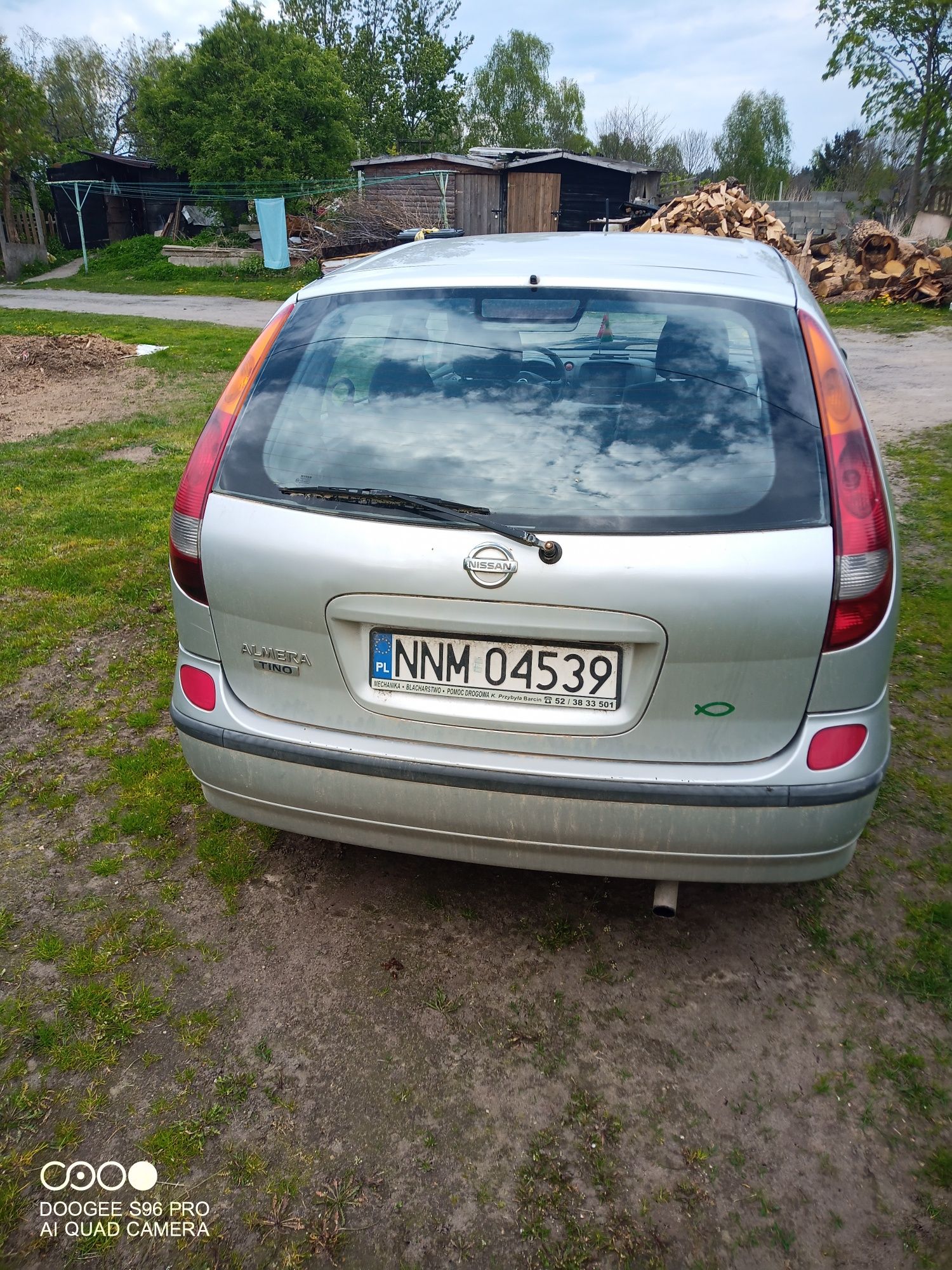 Nissan Almera Tino Diesel Auto na dojazdy do pracy