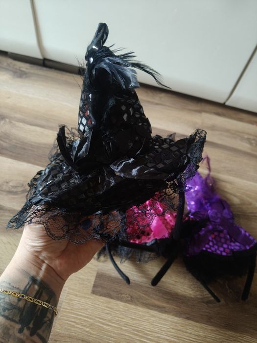 Zestaw kapeluszy na Helloween