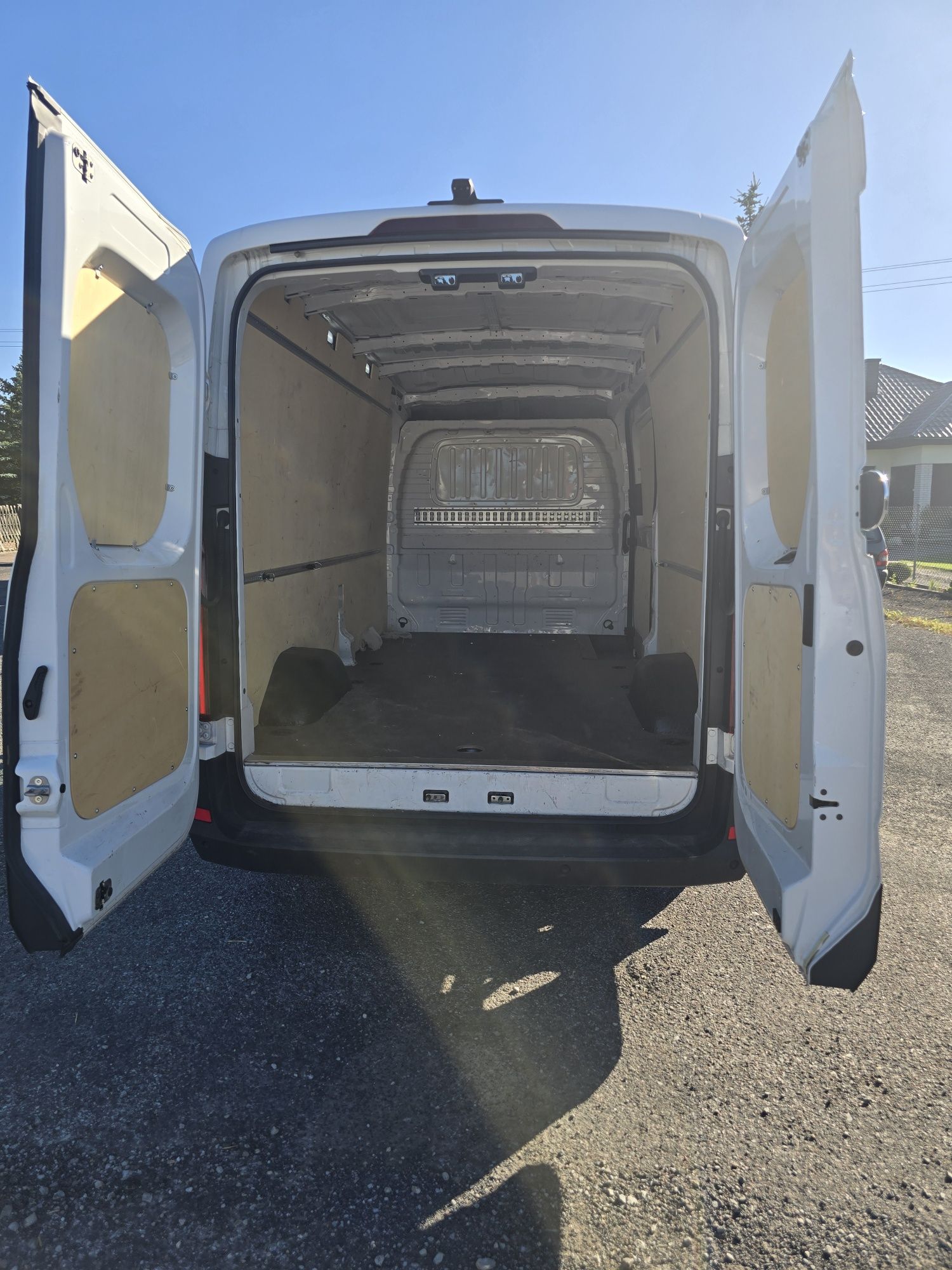 Maxus deliver 9 ford Vwi