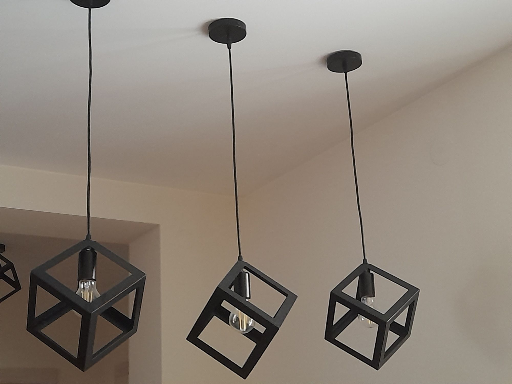 3 lampy sufitowe diament/ brylant