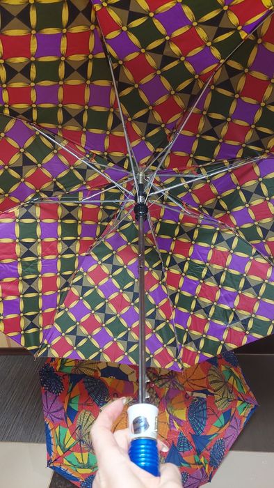 Зонт, парасолька напівавтомат