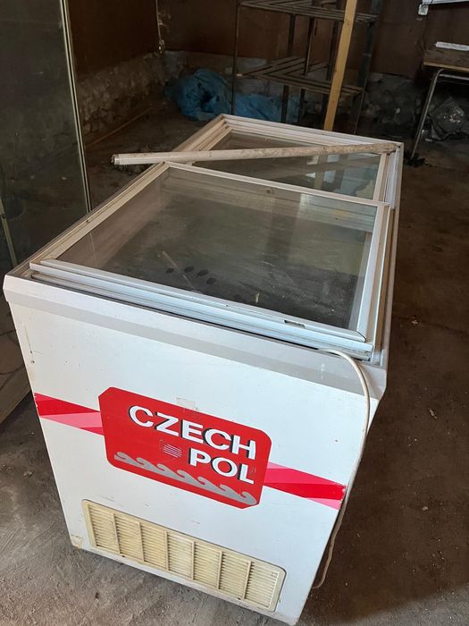 Zamrażarka sklepowa