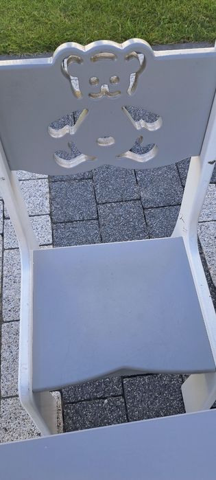 Stolik i krzesełko dla dzieci