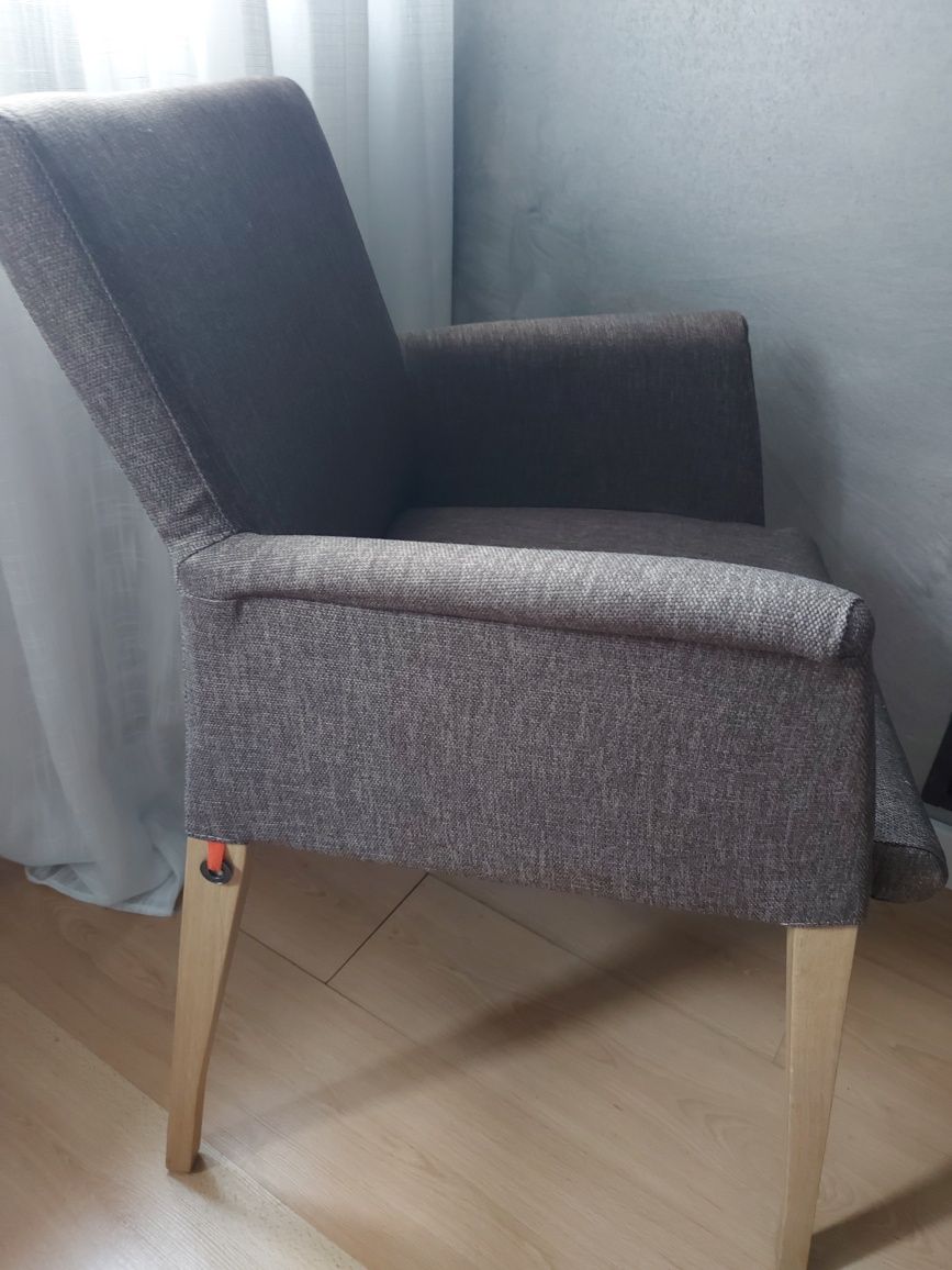 Mobitec -Wygodny fotel- krzesło  z podłokietnikami